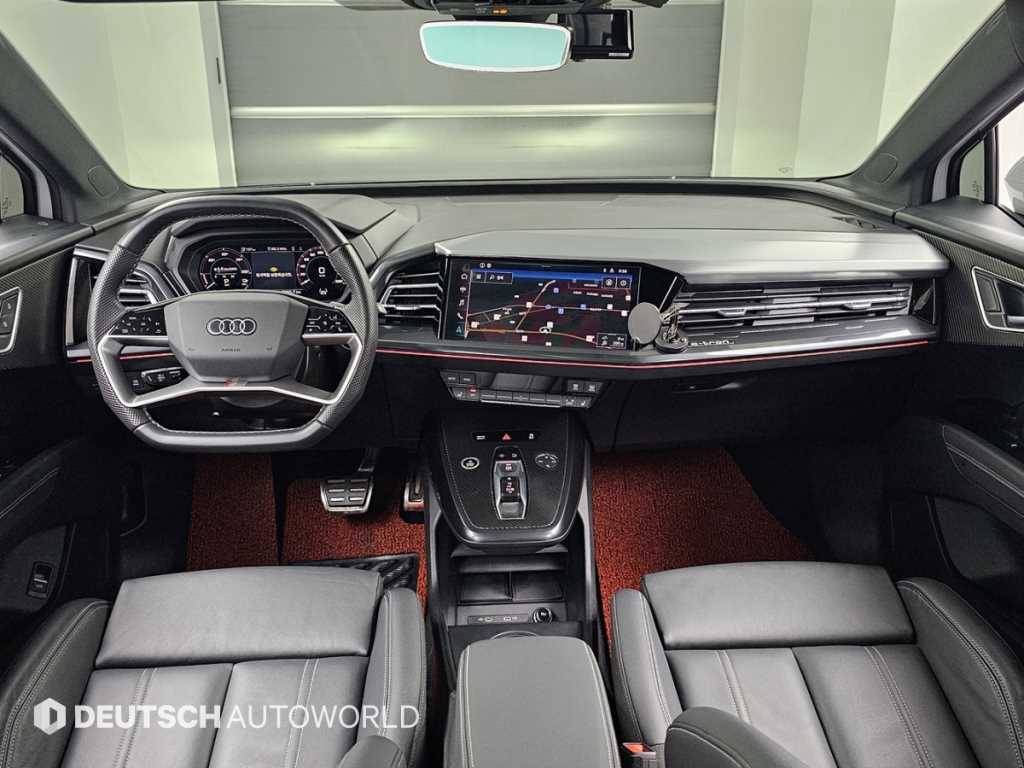 Audi Q4 e-tron 40 Sportback 8