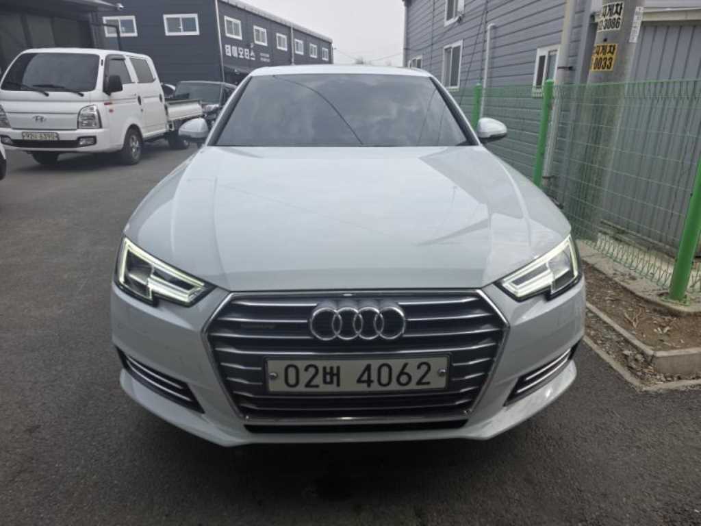 Audi A4 35 TDI Quattro Premium