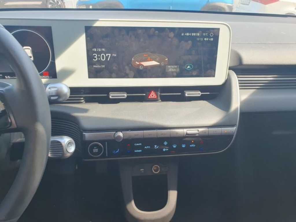 Hyundai IONIQ Long Range Exclusive 9