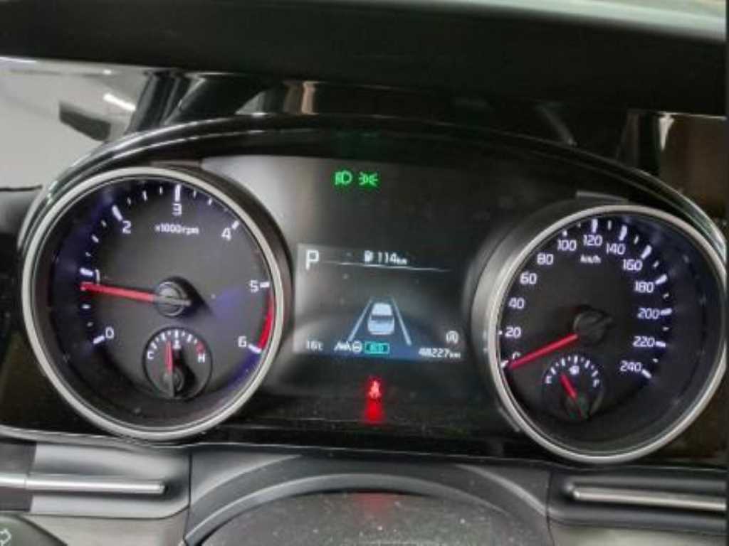 Kia Carnival Diesel Prestige 5