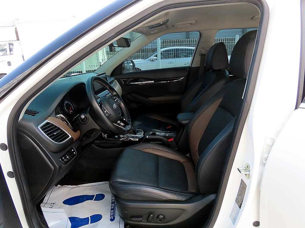 Kia Seltos Gasoline 1.6 Turbo 2WD Signature 6