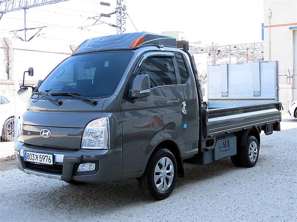 Hyundai Porter Super Cab/ Long Wheelbase Premium 3