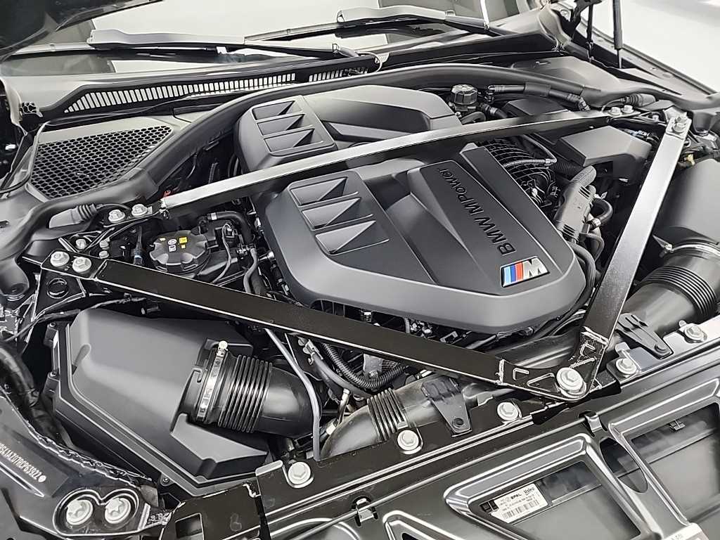 BMW M4 Competition M xDrive 6