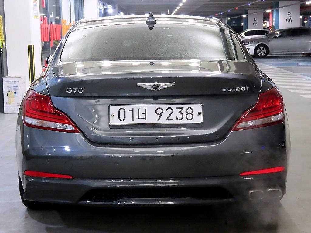 Genesis G70 2.0T Elite 6