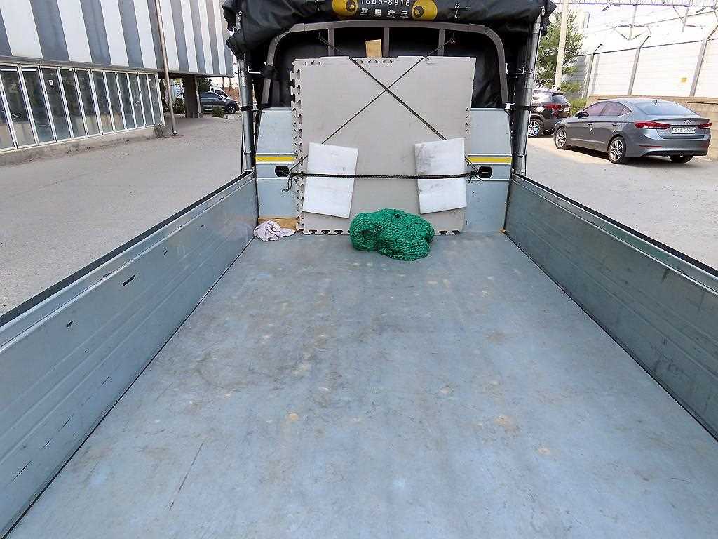 Hyundai Porter Super Cab/ Long Wheelbase Premium 6