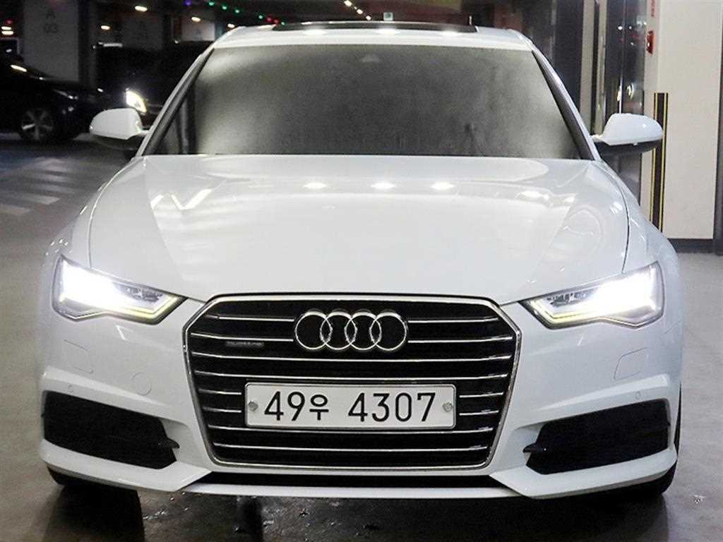 아우디 A7 40 TFSI 콰트로 사진 2/20