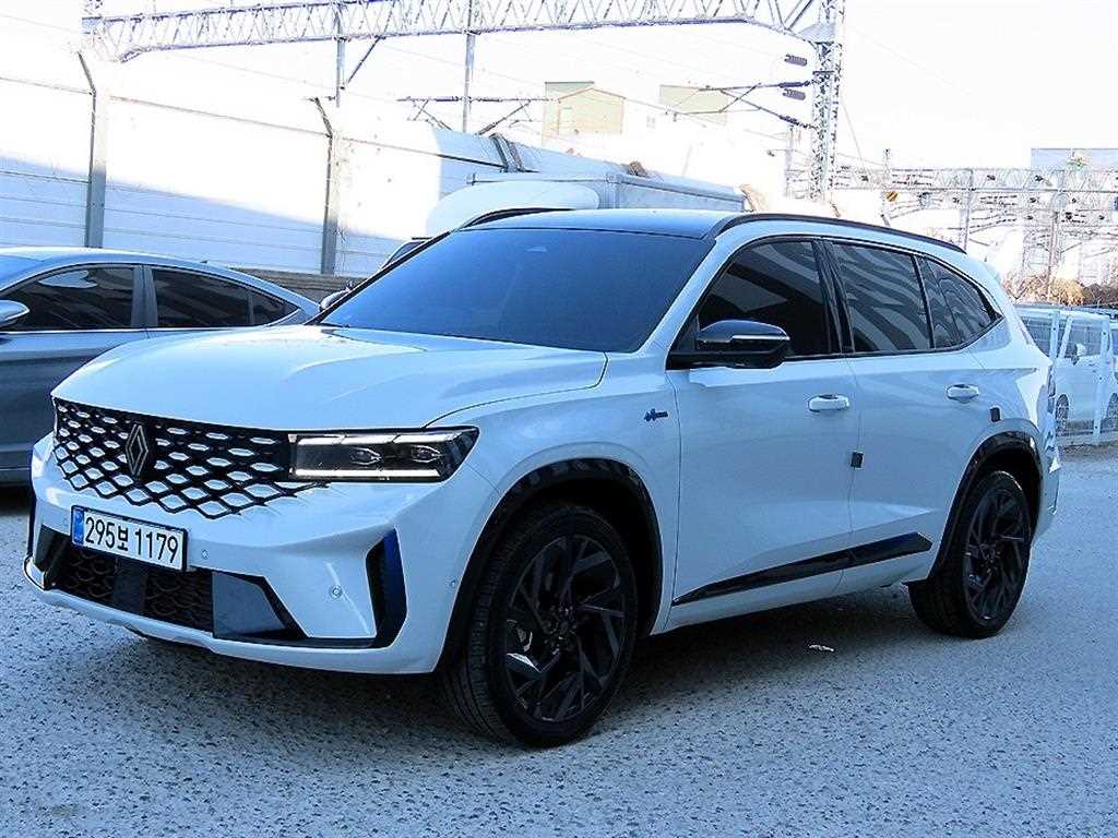 르노코리아 그랑 콜레오스 가솔린 2.0 에스프리 알핀 4WD 사진 2/20