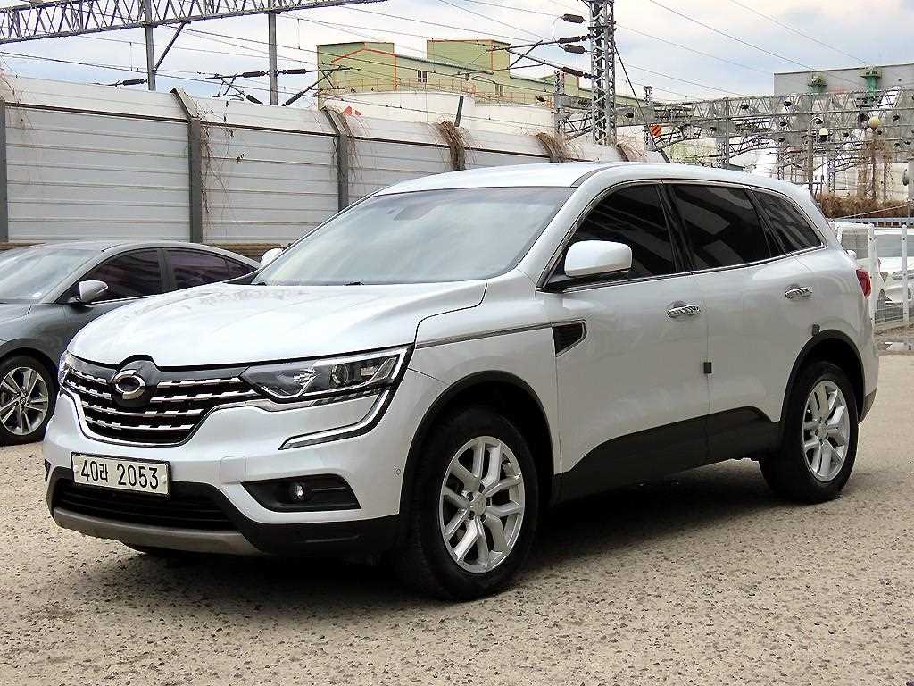 르노코리아 QM6 가솔린 2WD LE 사진 2/20