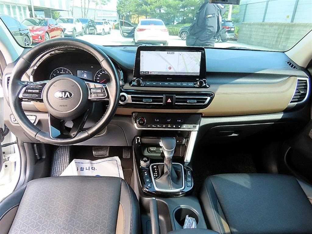Kia Seltos Gasoline 1.6 Turbo 2WD Signature 8