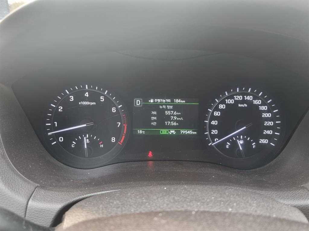 Genesis G80 3.3 GDI AWD Premium Luxury 6