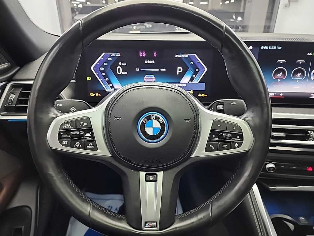 BMW i4 eDrive 40 M Sport Pro 10