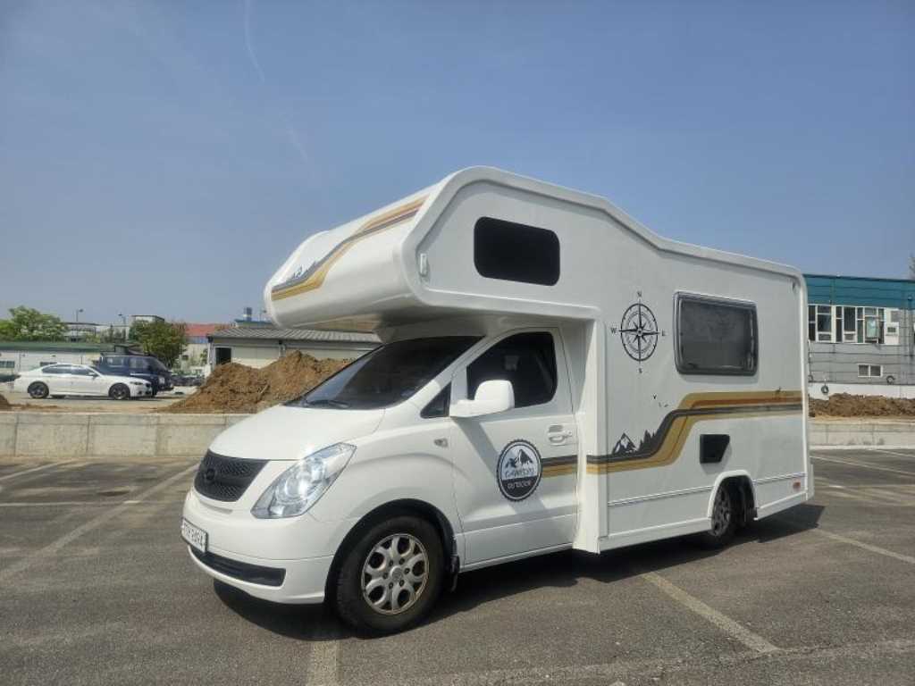 Hyundai Starex Camping Car 3