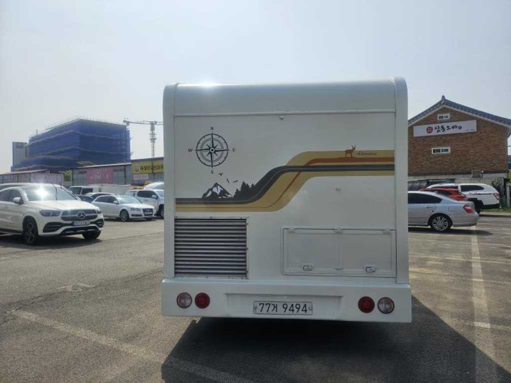 Hyundai Starex Camping Car 6