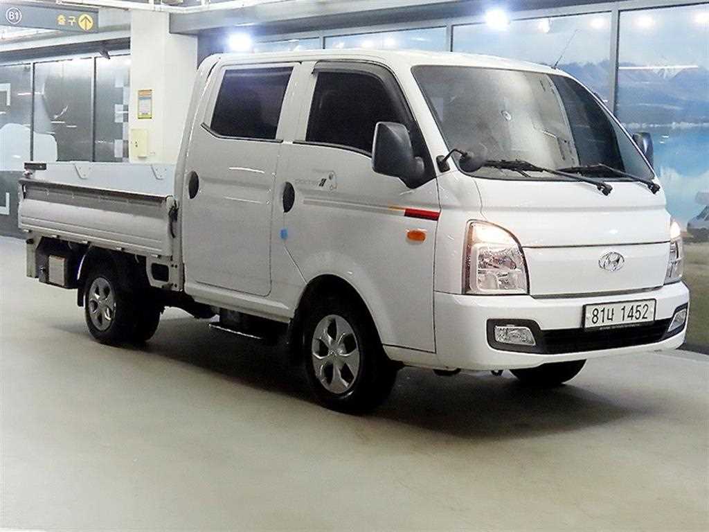 Hyundai Porter Double Cab/ Long Wheelbase/ CRDi Smart 2