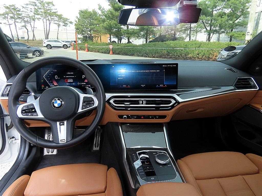 BMW 3 Series M340i 8