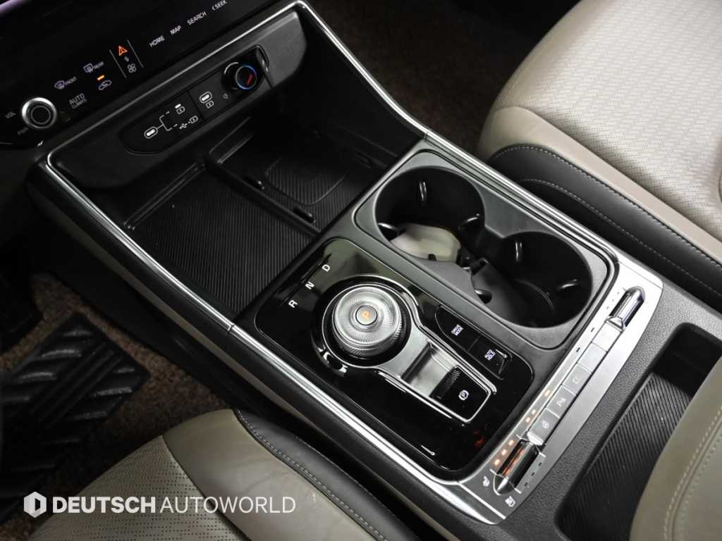 Kia Carnival Diesel Signature 10