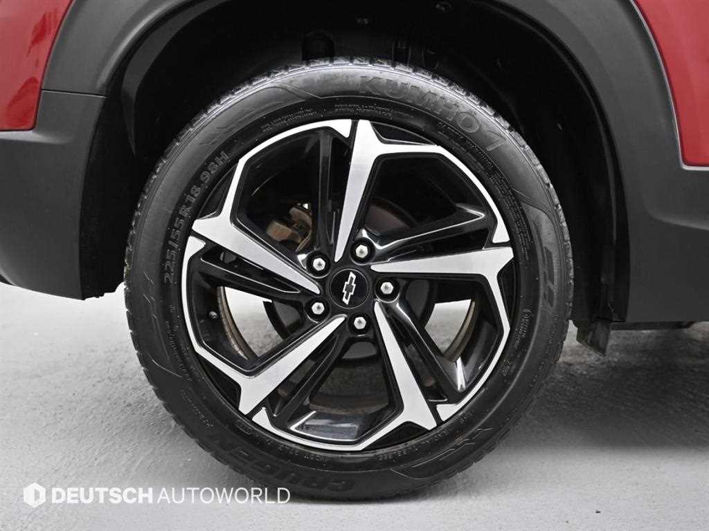 Chevrolet Trailblazer 1.35 Gasoline 2WD RS 6