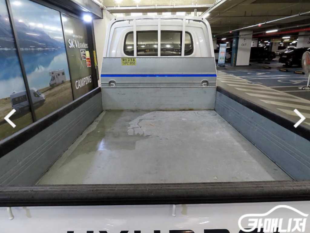 Hyundai Porter 1.0 Ton/ Double Cab/ Long Wheelbase/ CRDi 7