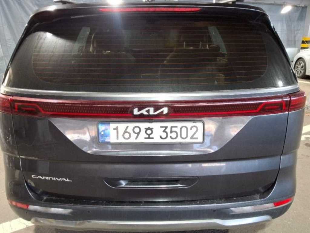 Kia Carnival Diesel Noblesse 7