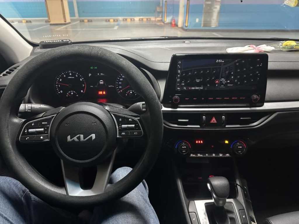 Kia K3 1.6 Gasoline Trendy 8