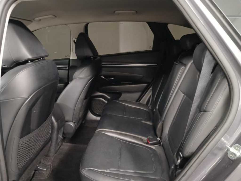 Hyundai Tucson Gasoline 1.6 Turbo 2WD Modern 9