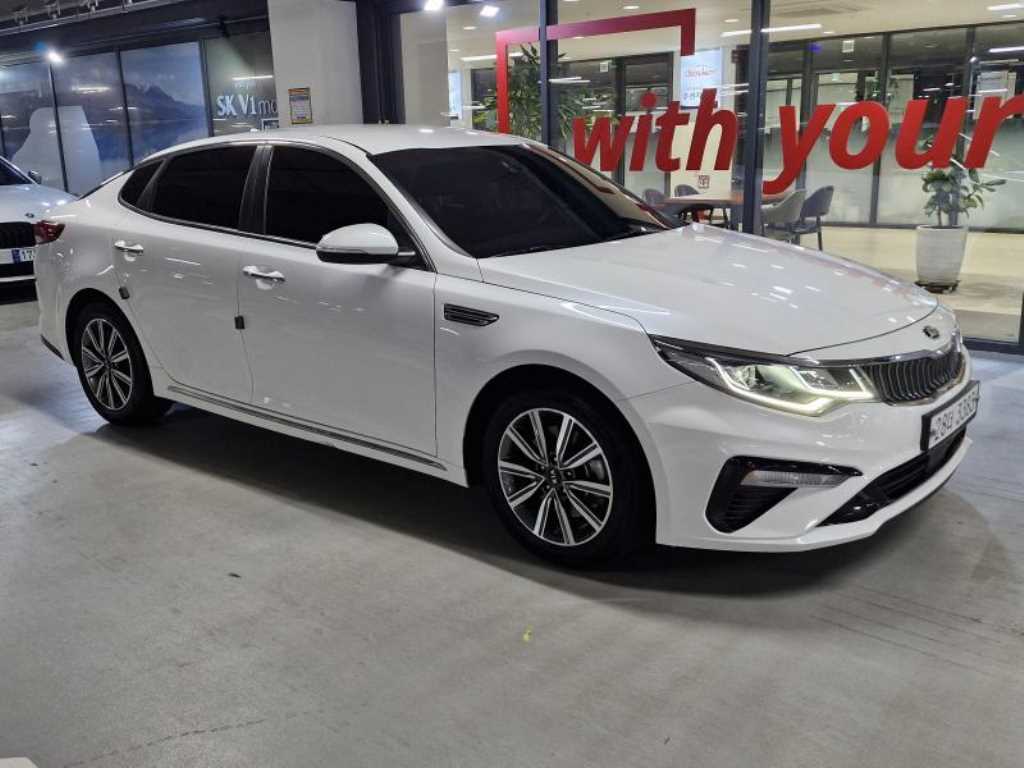 Kia K5 Gasoline 2.0 Prestige 3