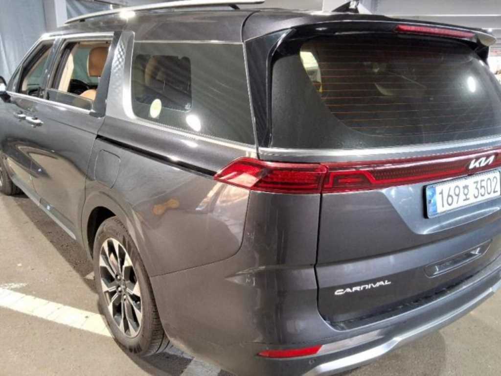Kia Carnival Diesel Noblesse 6