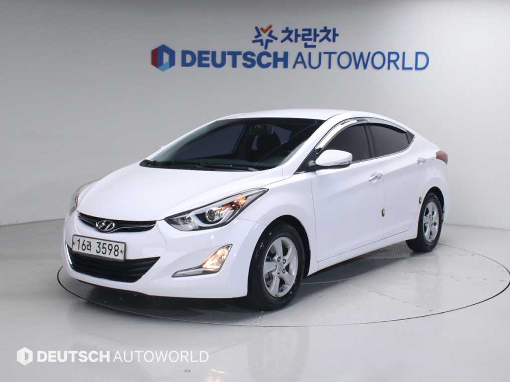 Hyundai Avante 1.6 GDI Smart Base Type