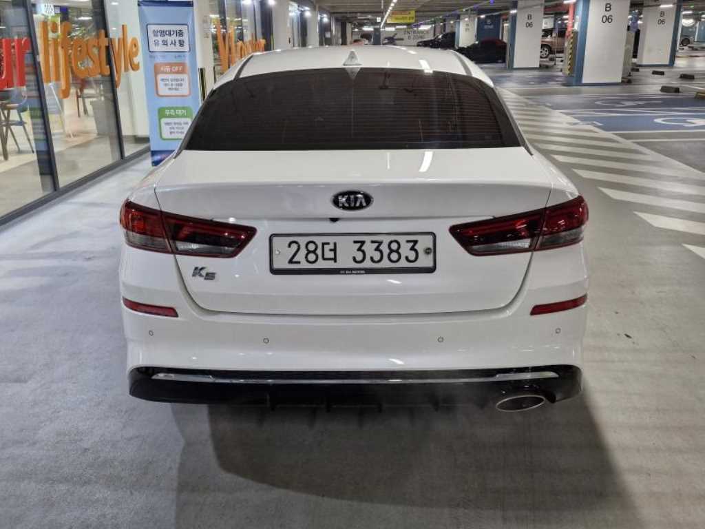 Kia K5 Gasoline 2.0 Prestige 6