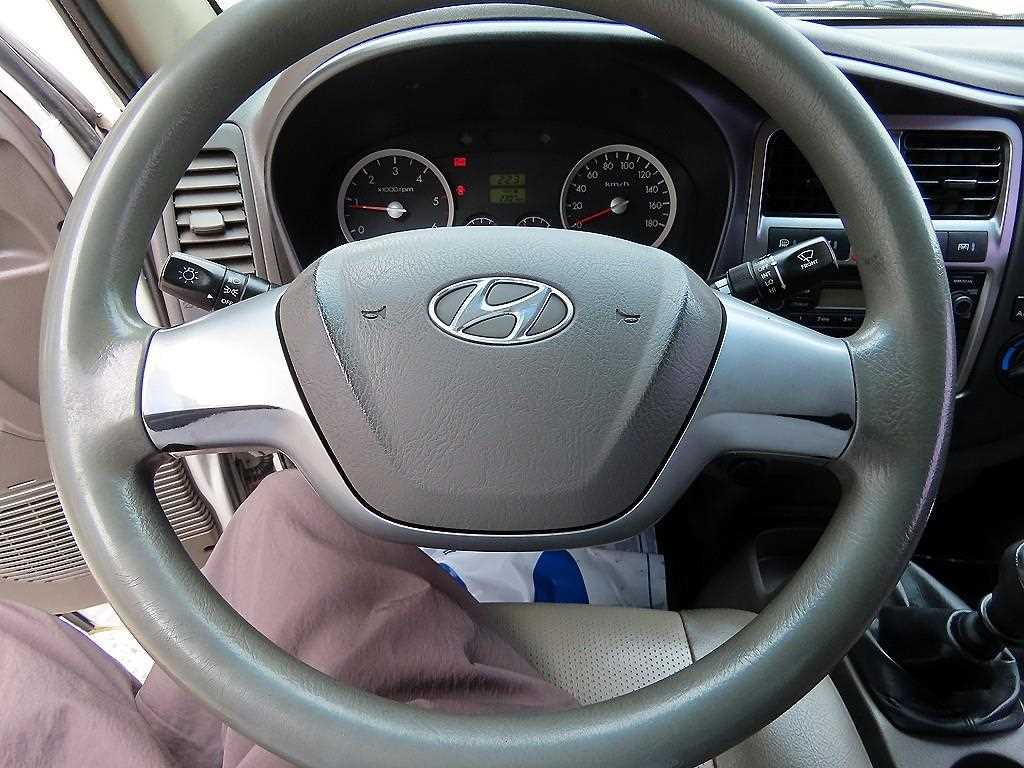 Hyundai Porter Super Cab/ Long Wheelbase/ CRDi Super 10