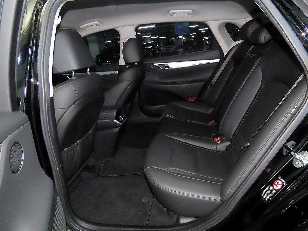 Hyundai Grandeur LPI 3.0 Modern 8