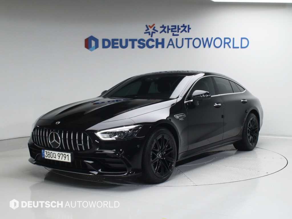 Mercedes-Benz AMG GT 4 Duo 43 4MATIC+ 2