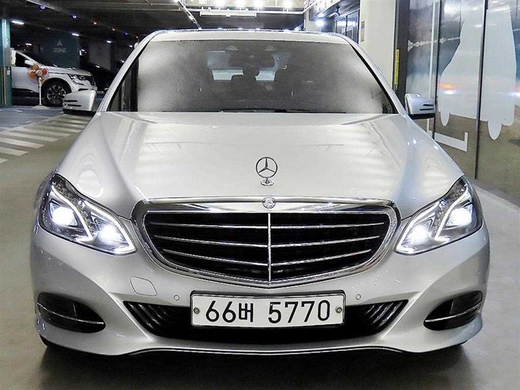 벤츠 E 클래스 E300 엘레강스 사진 2/20