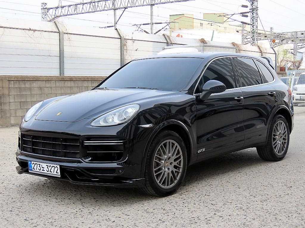 포르쉐 카이엔 4.8 S 사진 2/20
