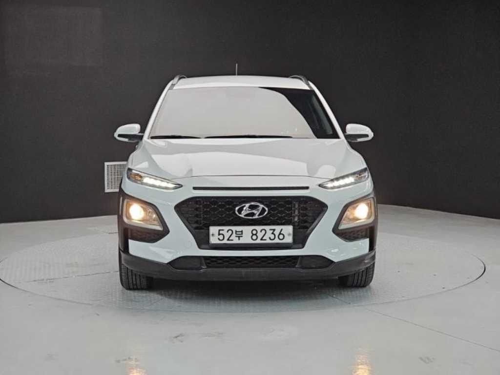 코나 디젤 1.6 2WD 모던 테크 2018년식