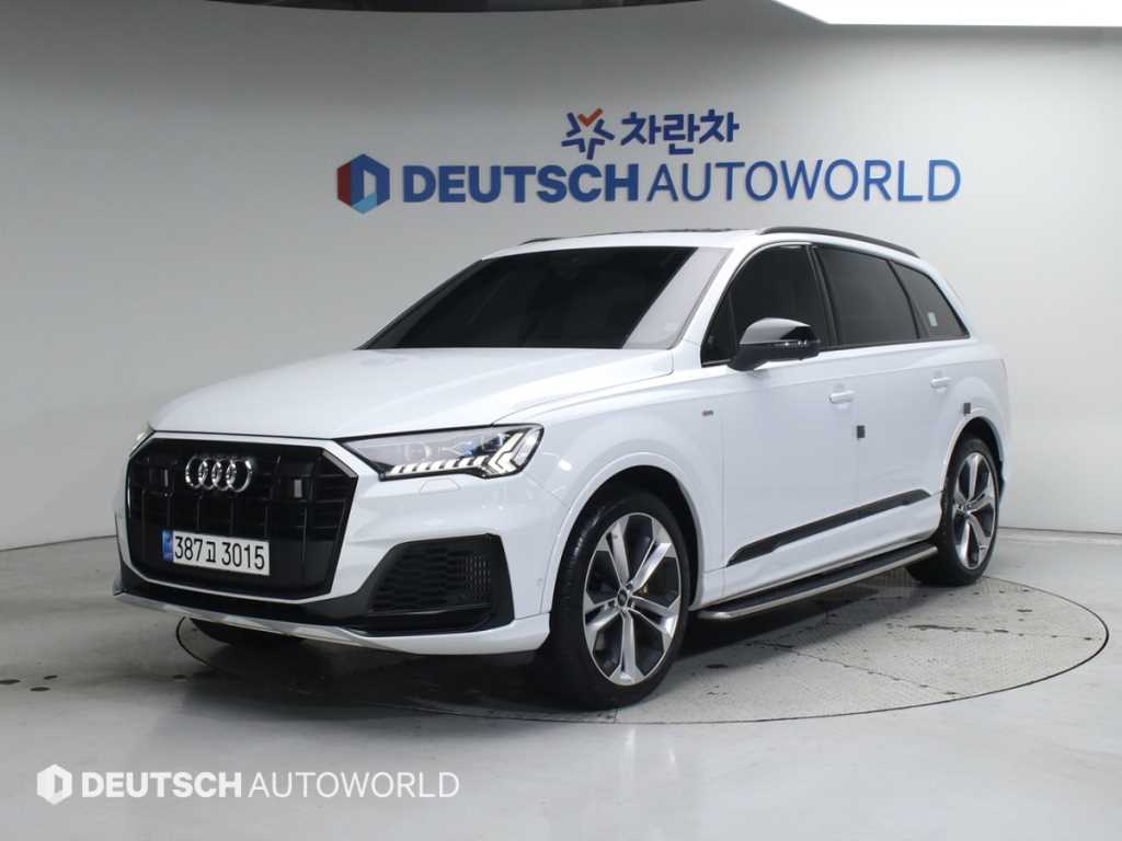 Q7 (4M) 55 TFSI 콰트로 프리미엄 2022년식