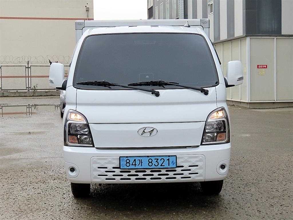 현대 포터2 1톤 저상탑 전기 - 중고 트럭 매물 이미지