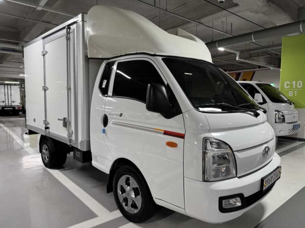 현대 포터2 1톤 냉동탑 - 중고 트럭 매물 이미지