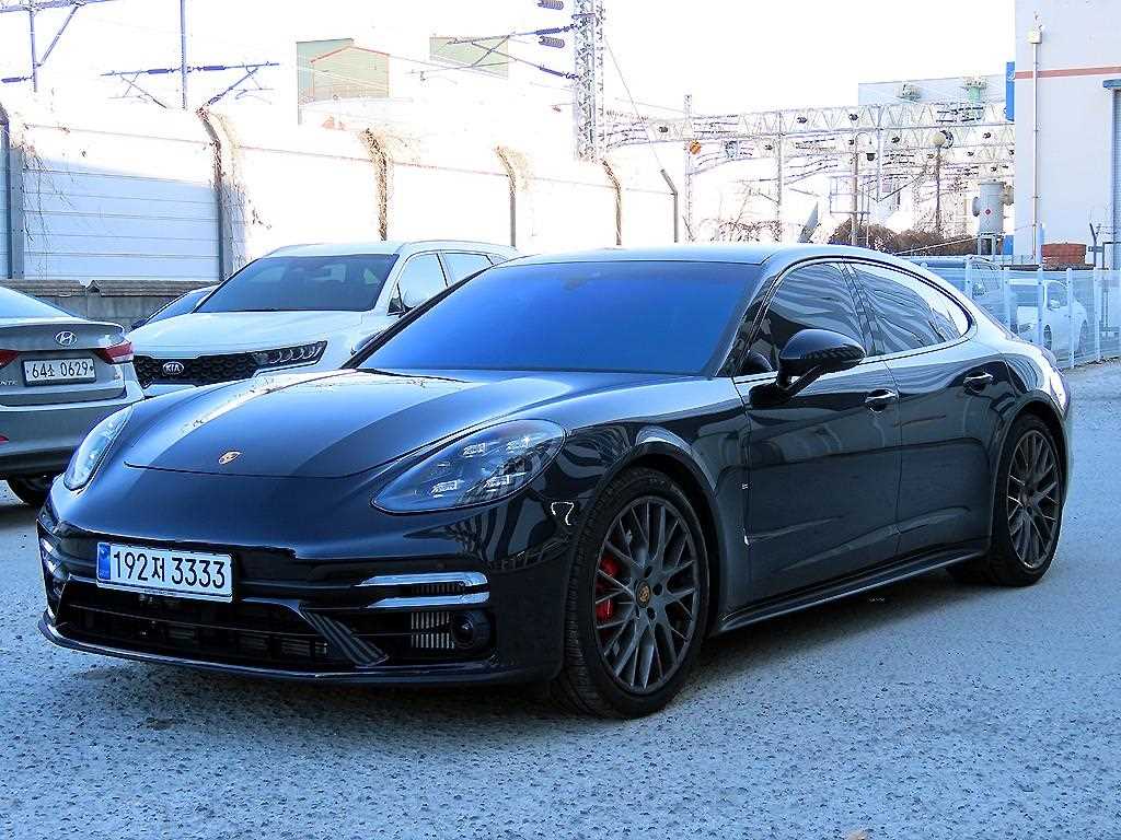 Porsche Panamera 4.0 GTS — фото 2