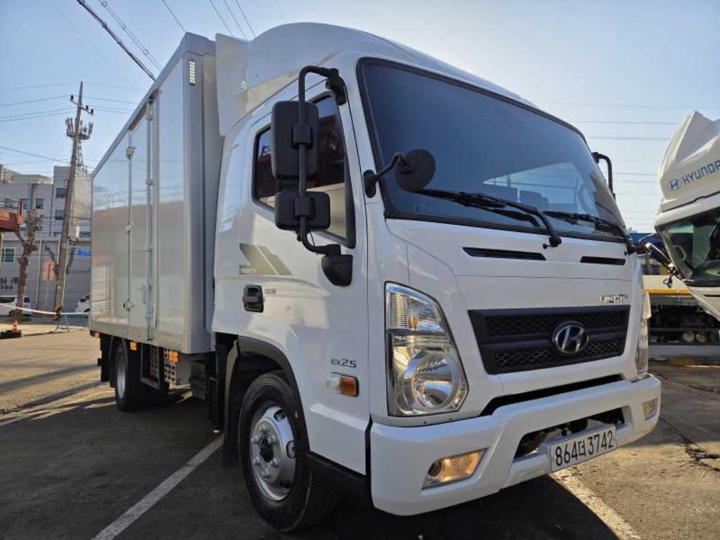 현대 올뉴마이티 2.5톤 냉동탑 투냉 - 중고 트럭 매물 이미지