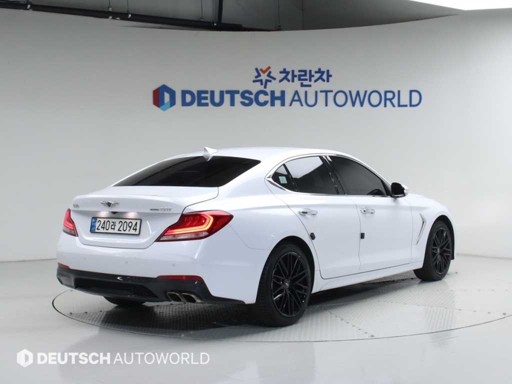 제네시스 G70 2.0T AWD 엘리트 사진 2/20