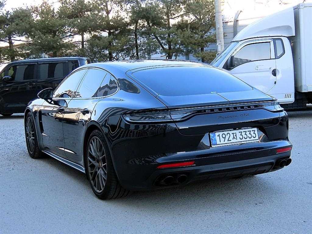 Porsche Panamera 4.0 GTS — фото 3