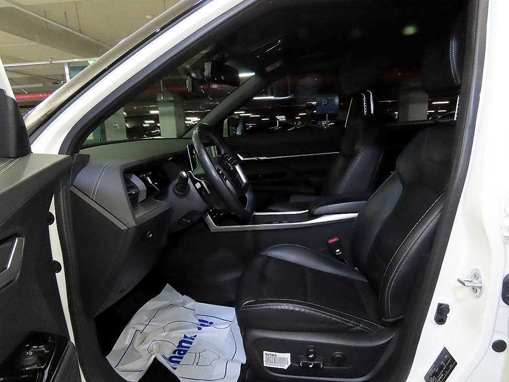 KG Mobility (Ssangyong) Torres 1.5 GDI-T 2WD T7 7