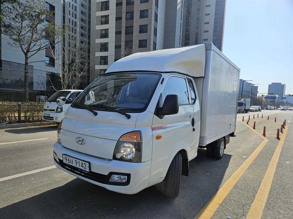 현대 포터2 1톤 표준탑 - 중고 트럭 매물 이미지