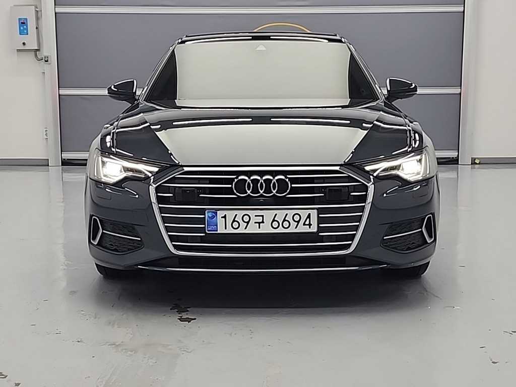 아우디 A6 45 TFSI 프리미엄 사진 2/19