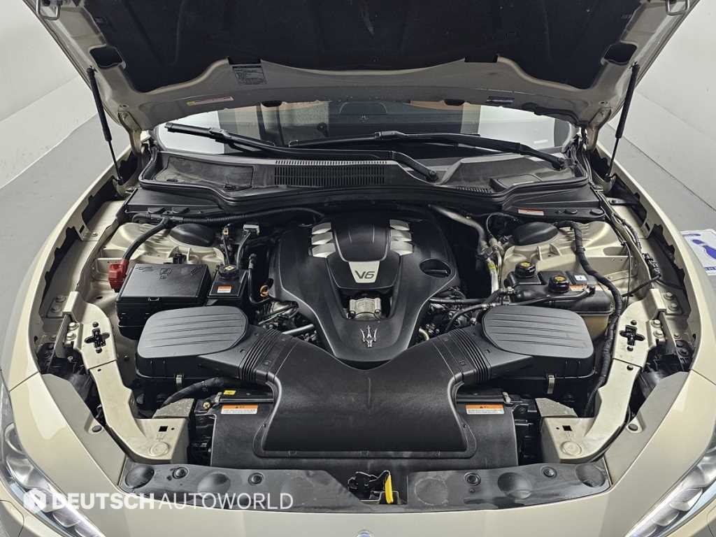 Maserati Ghibli 3.0 7