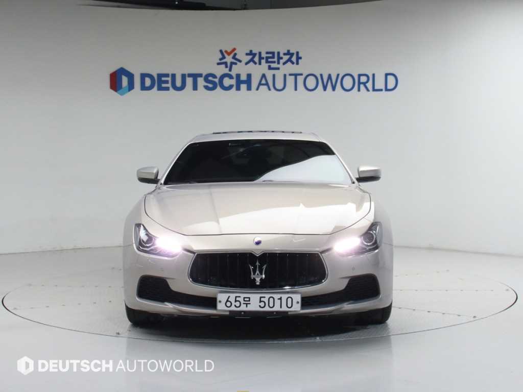 Maserati Ghibli 3.0 4