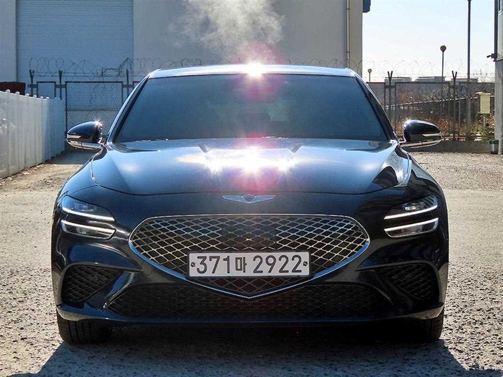 Genesis G70 Gasoline 2.0T 2WD Premium
