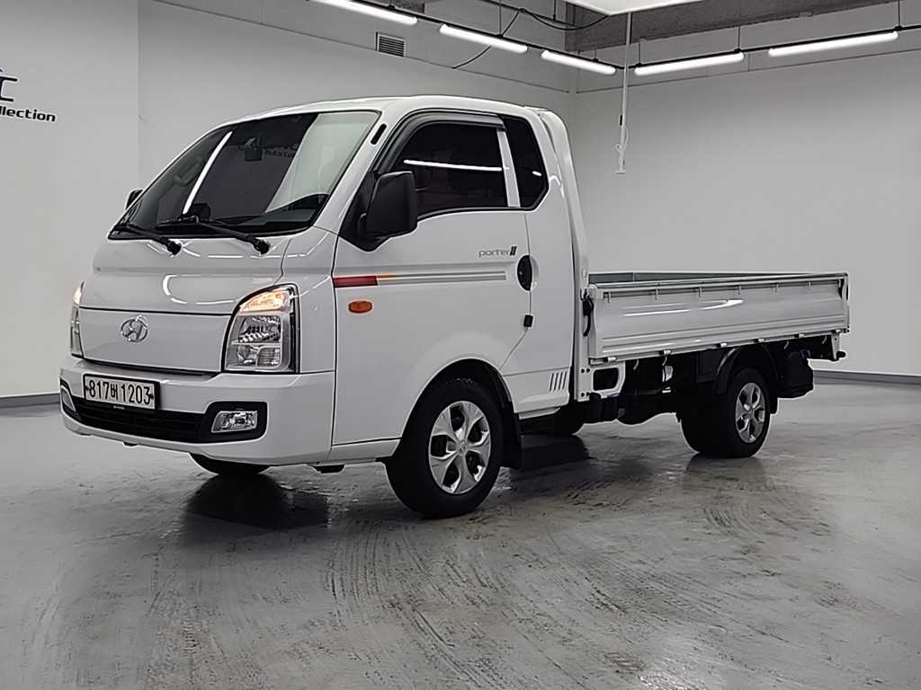 Hyundai Porter 1.0 Ton/ Super Cab/ Long Wheelbase/ CRDi Style
