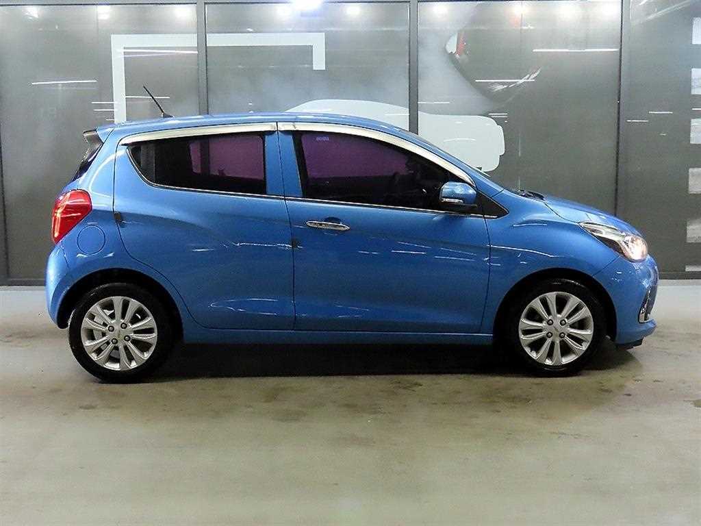 Chevrolet Spark LTZ C-TECH 4